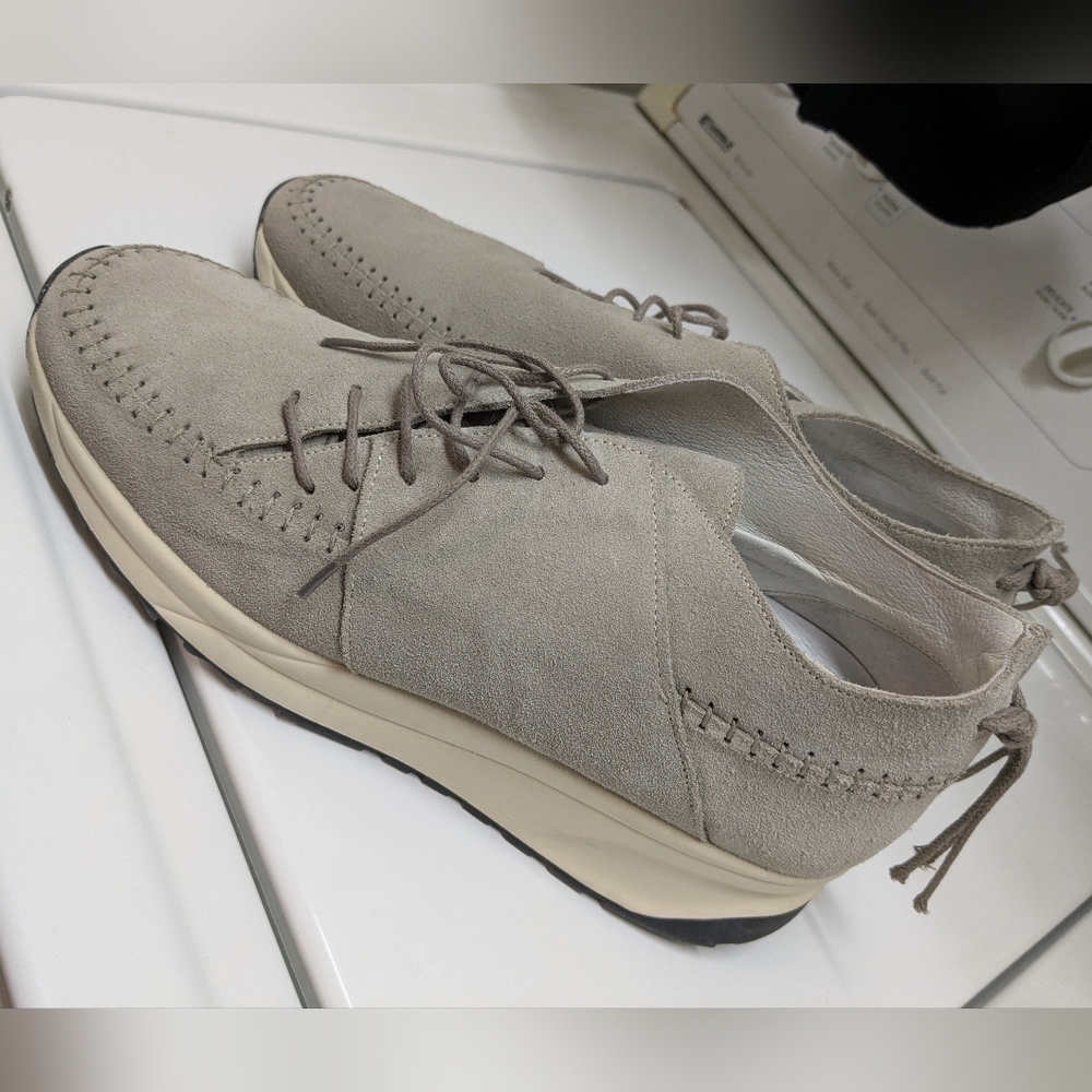 NDG Native Run Sneaker, Mns Sz 43 / 9.5, EUC!!!